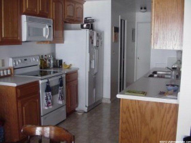 275 Meadow Ln, Centerville, UT 84014 — photo 2
