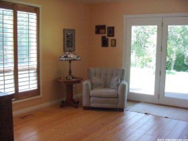8732 Tracy Dr, Sandy, UT 84093 — photo 5