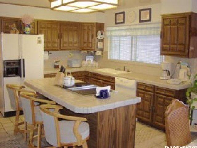2271 Willow Brook Way, Sandy, UT 84092 — photo 6