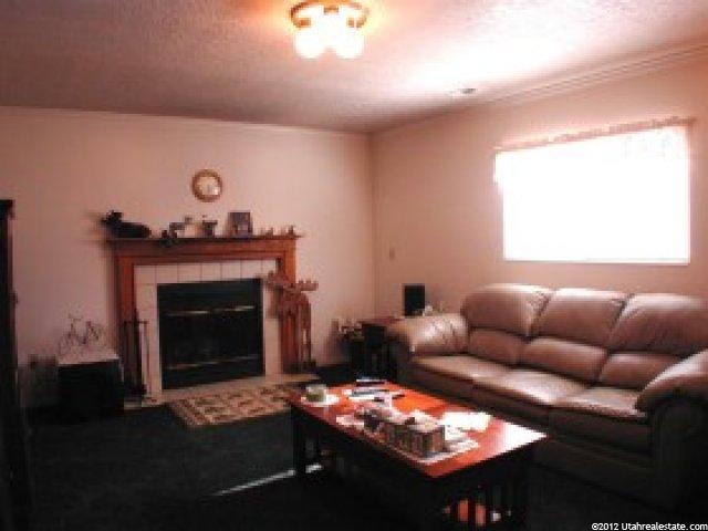 109 W 2050 S, Clearfield, UT 84015 — photo 3