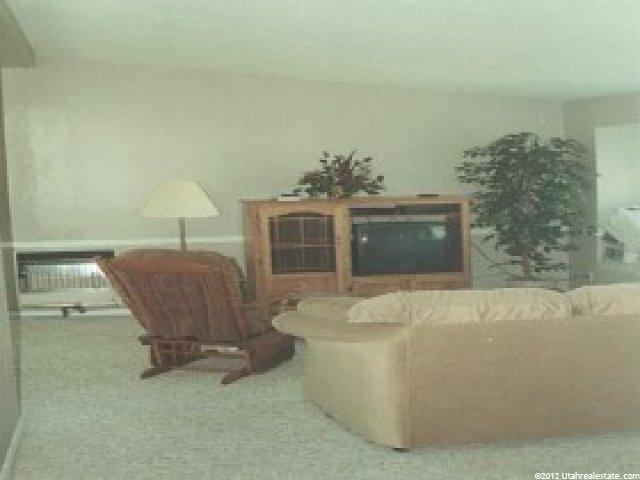 786 E 600 S, River Heights, UT 84321 — photo 6