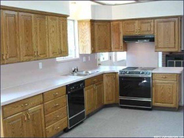 509 Applewood Dr, Centerville, UT 84014 — photo 4