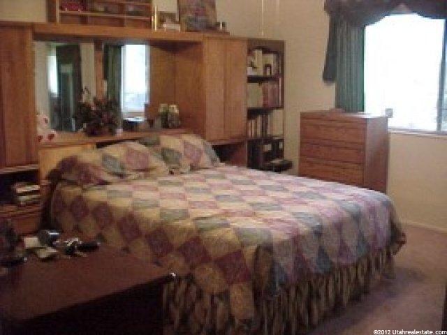 552 W 1250 N, Clinton, UT 84015 — photo 6