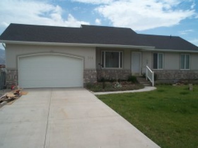 318 N 1090 W, Hyrum, UT 84319 — photo 2