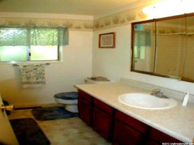 955 Knowles Ln, Logan, UT 84321 — photo 6