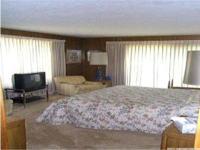 2391 Kays Creek Dr, Layton, UT 84040 — photo 4