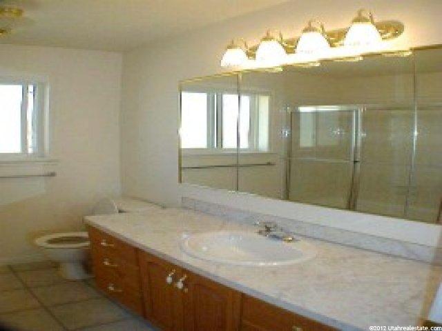 765 E 300 S, Hyrum, UT 84319 — photo 8