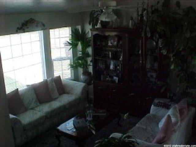 4304 Midland Dr, Roy, UT 84067 — photo 2