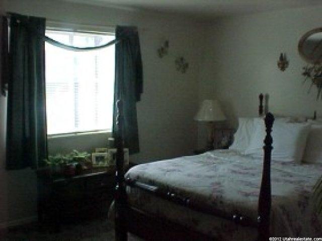 4304 Midland Dr, Roy, UT 84067 — photo 4