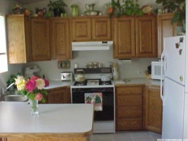 4304 Midland Dr, Roy, UT 84067 — photo 6