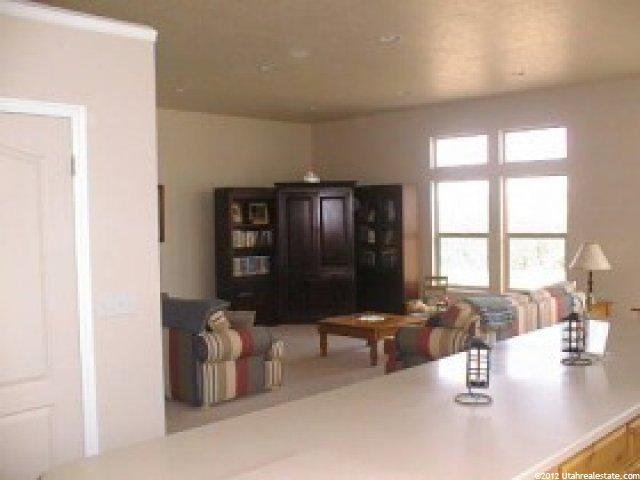 1942 View Dr, South Weber, UT 84405 — photo 3