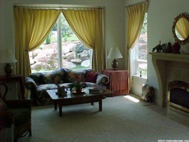 5213 Skyline Dr, Ogden, UT 84403 — photo 2