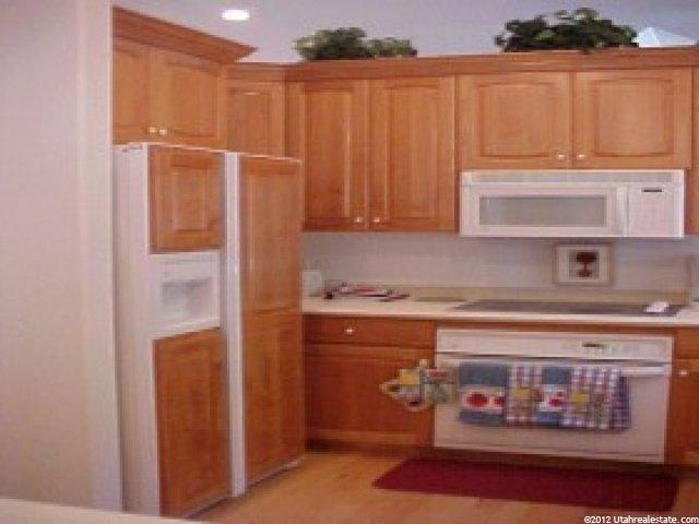 7807 White Pine Way, Sandy, UT 84094 — photo 3