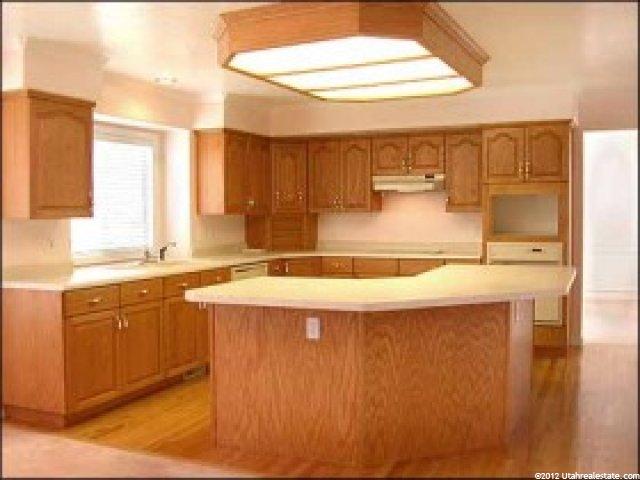 10272 S 1900 E, Sandy, UT 84092 — photo 6