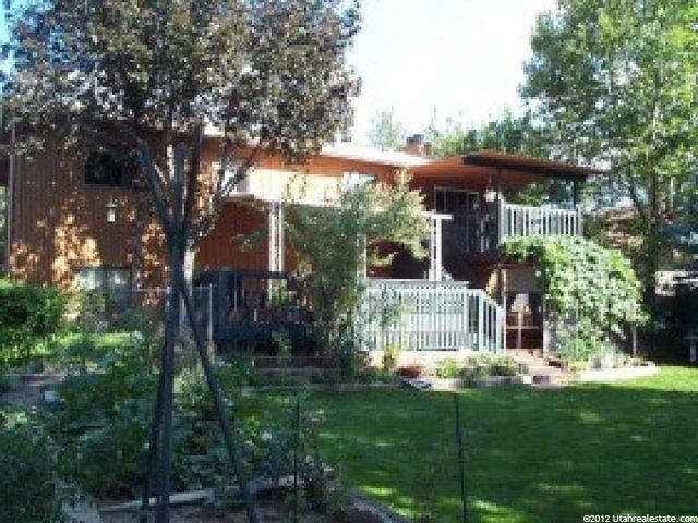 8904 Flat Iron Dr, Sandy, UT 84093 — photo 2
