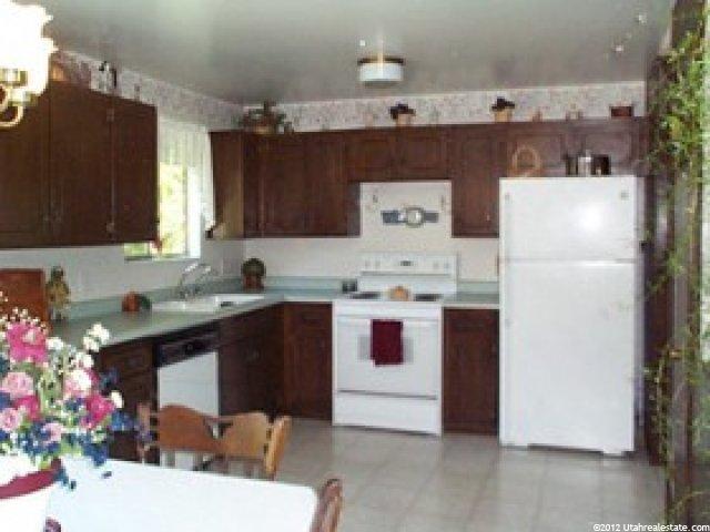 1341 Waters Ln, Sandy, UT 84093 — photo 2