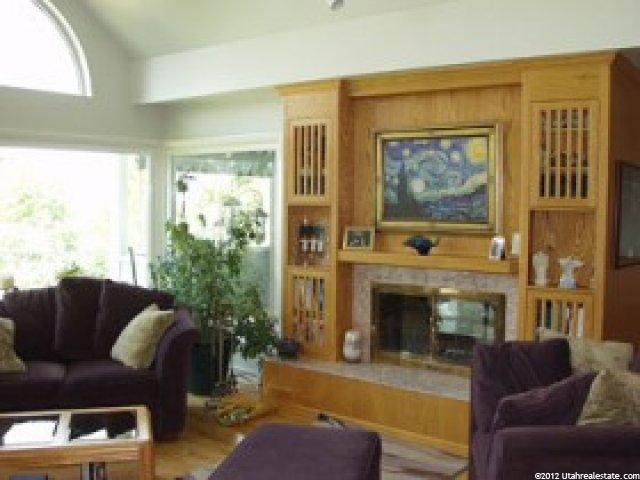 4550 S 2995 E, Holladay, UT 84117 — photo 2