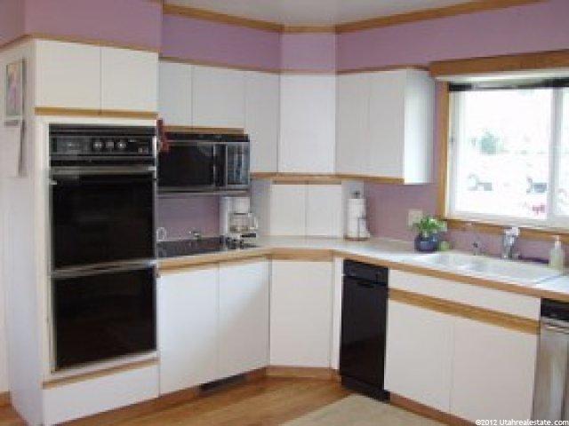 4550 S 2995 E, Holladay, UT 84117 — photo 3