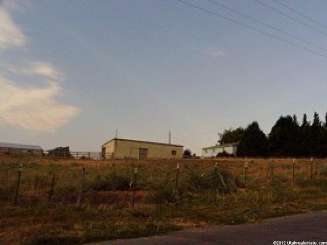 275 W 400 N, Hyrum, UT 84319 — photo 3