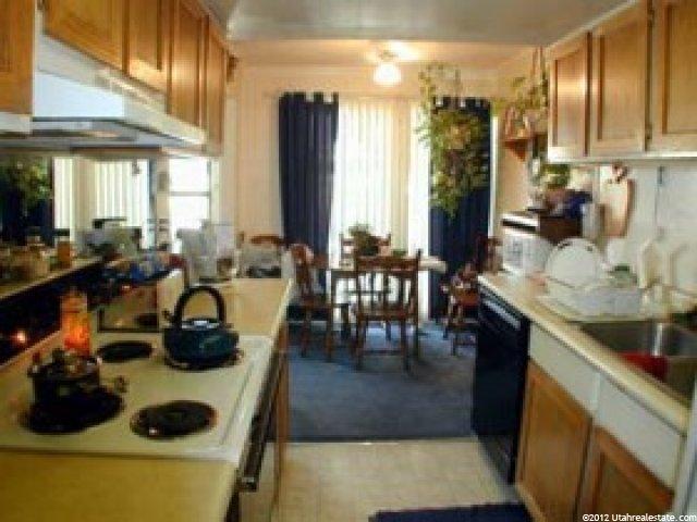 5271 Gravenstein Park, Murray, UT 84123 — photo 2