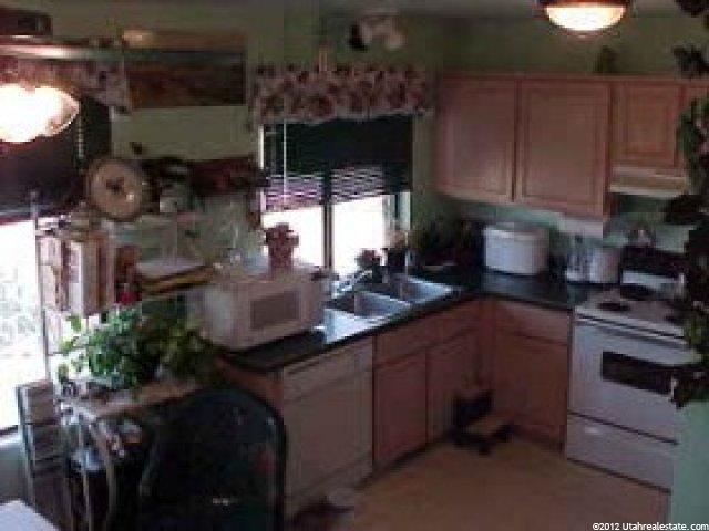 5048 S 4275 W, Roy, UT 84067 — photo 2