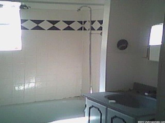 546 E Center St, Nephi, UT 84648 — photo 8