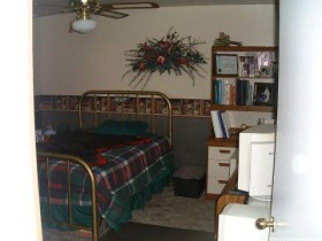 823 Amethyst St, Layton, UT 84041 — photo 5