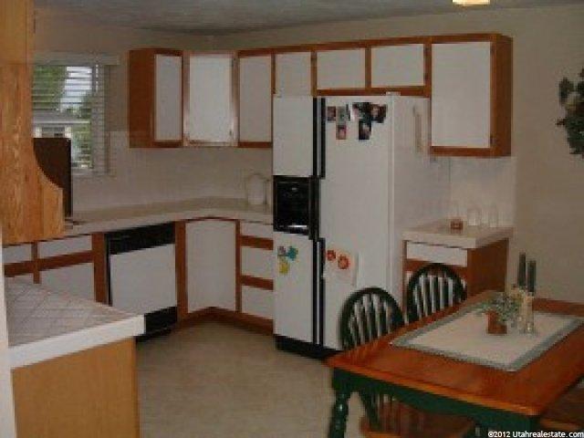 823 Amethyst St, Layton, UT 84041 — photo 7