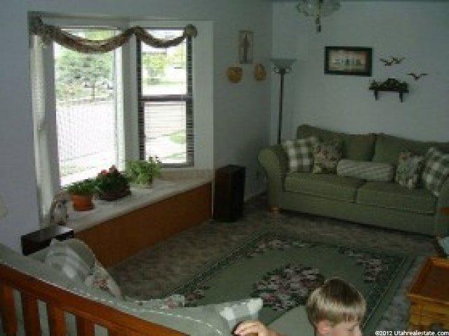 1110 N 250 W, Layton, UT 84041 — photo 3