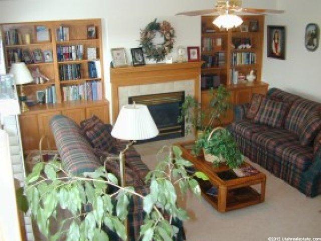 581 Compass Cir, North Salt Lake, UT 84054 — photo 3
