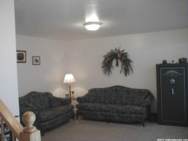 178 N 360 W, Clearfield, UT 84015 — photo 4