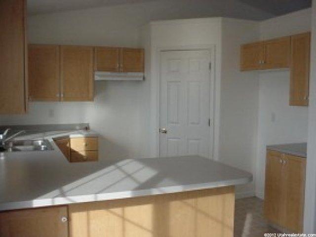 146 S 1250 E, Hyrum, UT 84319 — photo 2