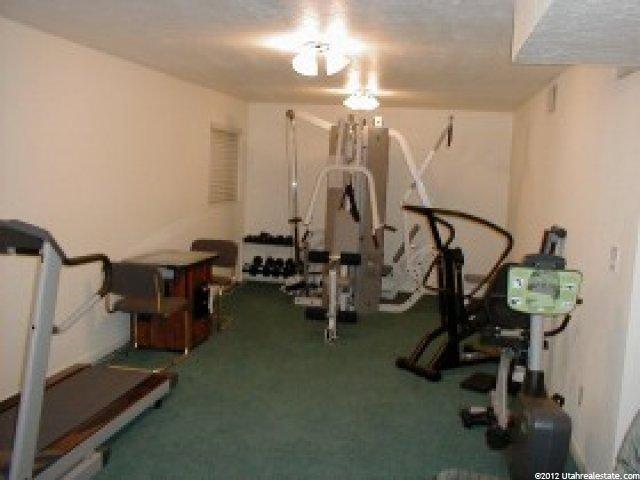 515 Village Dr, Orem, UT 84058 — photo 2