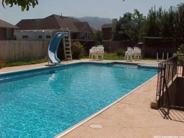 5516 S 100 E, Washington Terrace, UT 84405 — photo 8