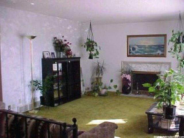 8561 Fayeway Dr, Sandy, UT 84094 — photo 2