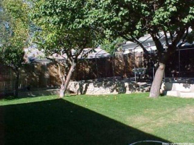 8561 Fayeway Dr, Sandy, UT 84094 — photo 7