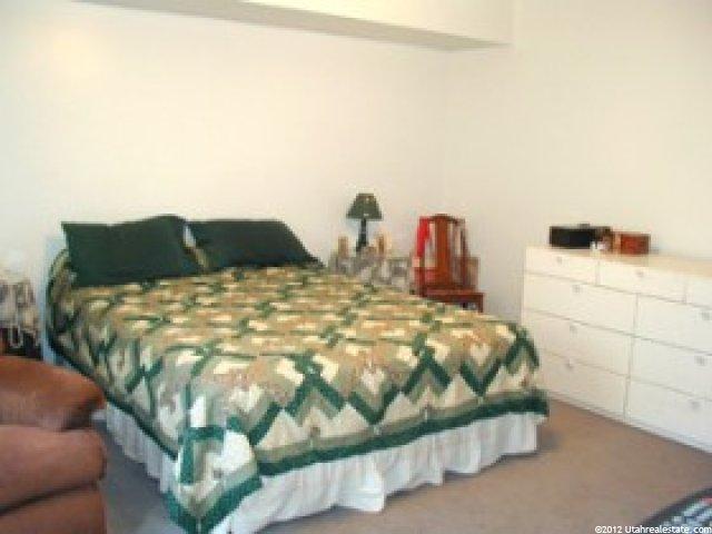 1107 S 100 E, Kaysville, UT 84037 — photo 3
