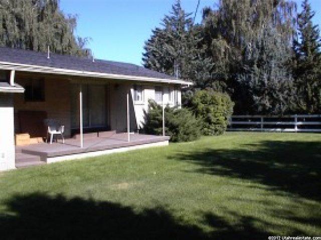 7825 Caballero Dr, Sandy, UT 84093 — photo 2