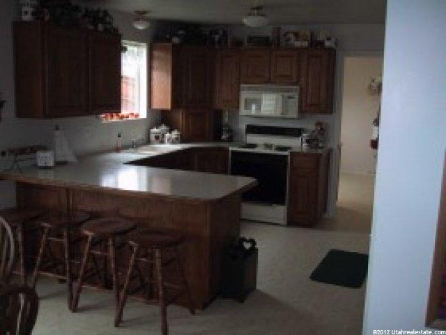 494 W 3975 N, Pleasant View, UT 84414 — photo 3