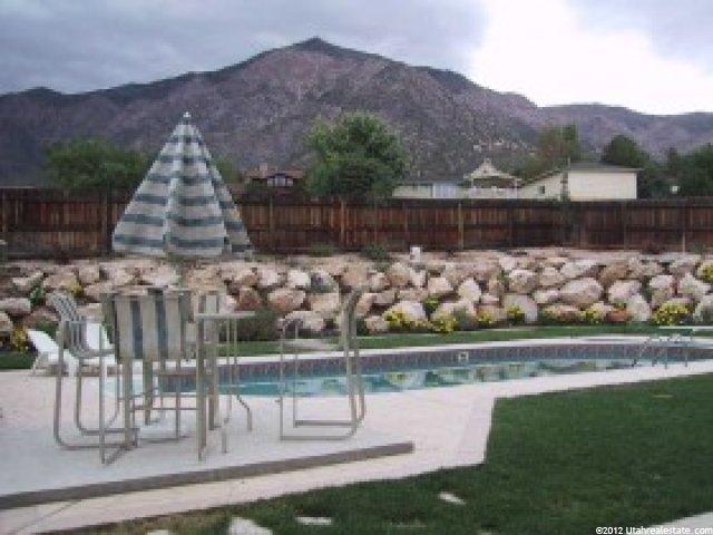 494 W 3975 N, Pleasant View, UT 84414 — photo 8