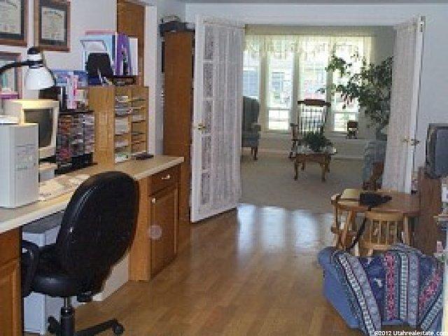 1056 W 200 N, West Bountiful, UT 84087 — photo 7