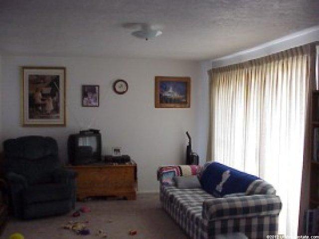 2182 W 5600 S #1, Roy, UT 84067 — photo 2