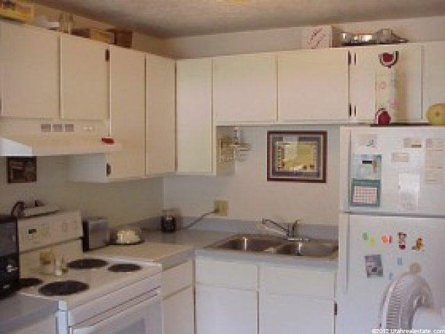 2182 W 5600 S #1, Roy, UT 84067 — photo 3