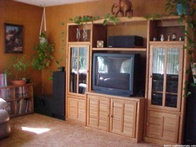 137 E 100 S, Hyde Park, UT 84318 — photo 8