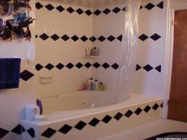 754 W 550 N, Clearfield, UT 84015 — photo 4