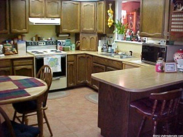 754 W 550 N, Clearfield, UT 84015 — photo 7