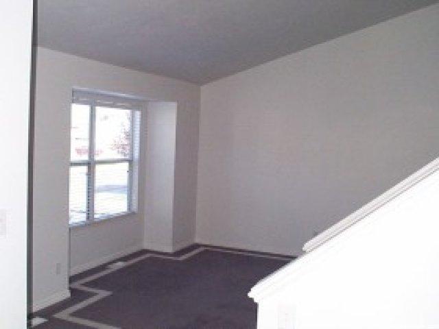 5661 Magic Dr, Murray, UT 84107 — photo 2