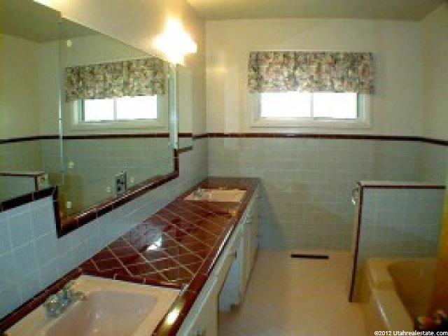 496 S 200 W, Providence, UT 84332 — photo 2