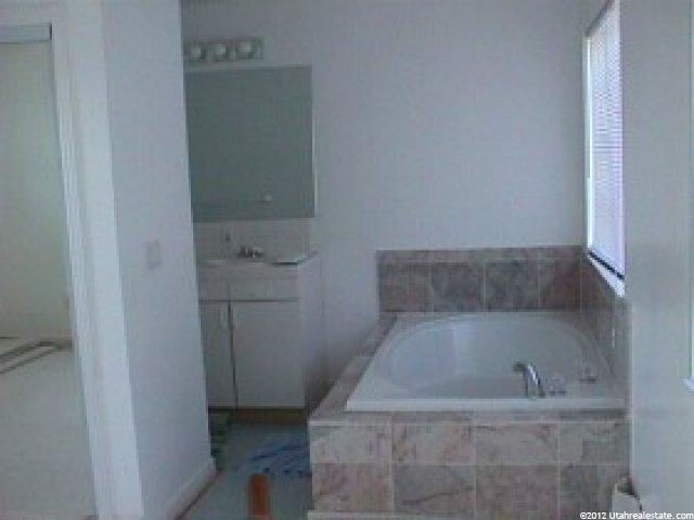 7999 S 830 E, Sandy, UT 84094 — photo 4
