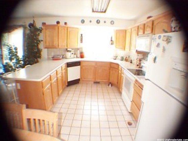 1046 E 1100 N, Pleasant Grove, UT 84062 — photo 2